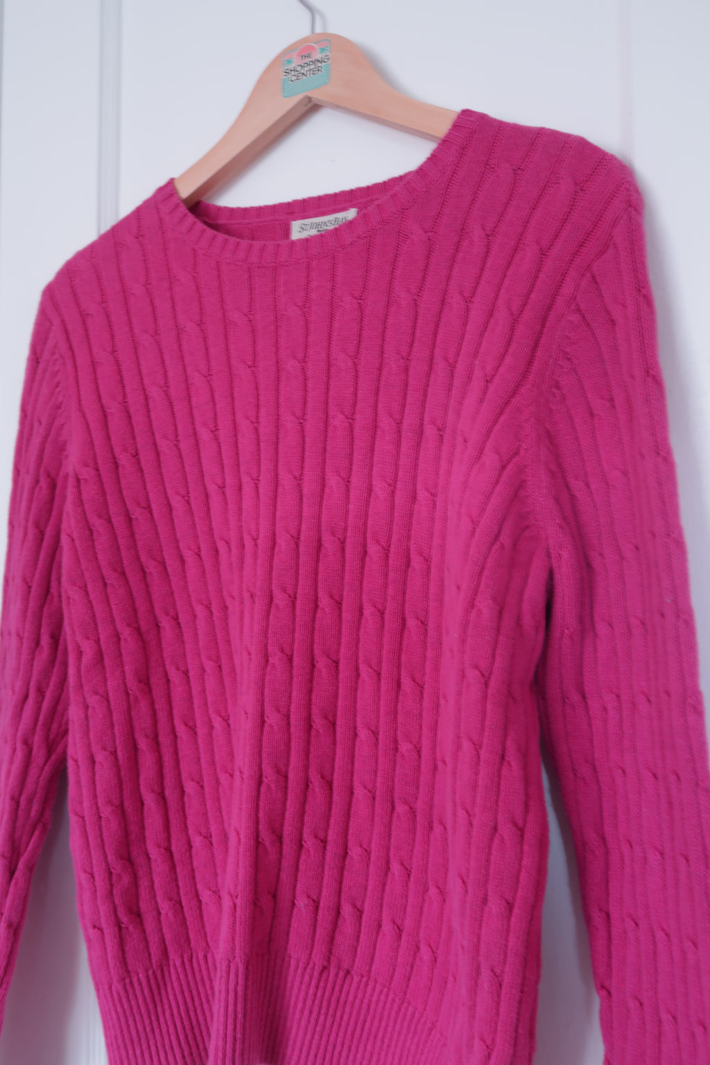 2000s Classic Cable Knit Sweater