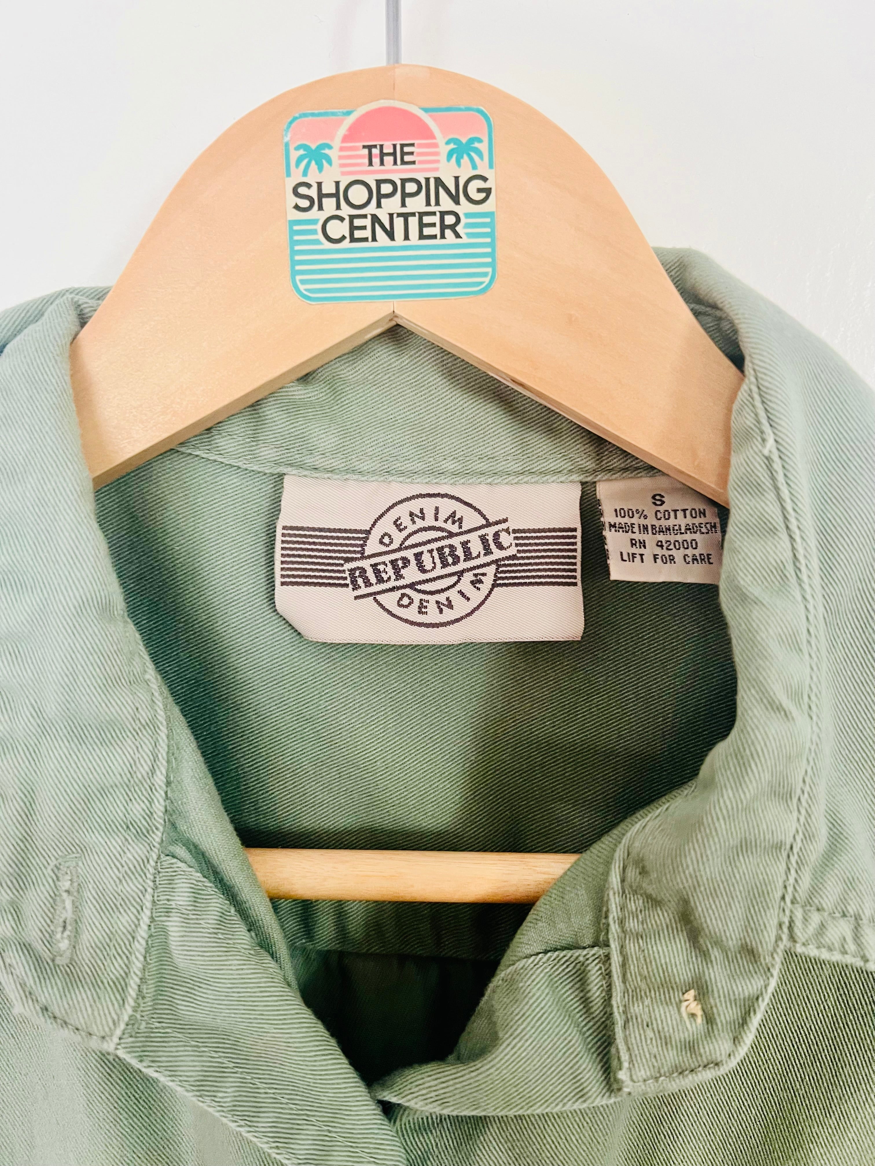 90s Weekend Errands Utility Top (S)