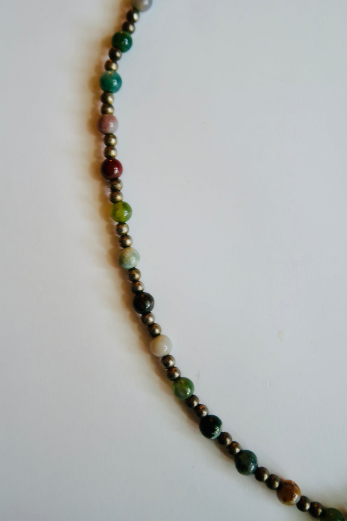 Flower Etched Shell Beaded Necklace