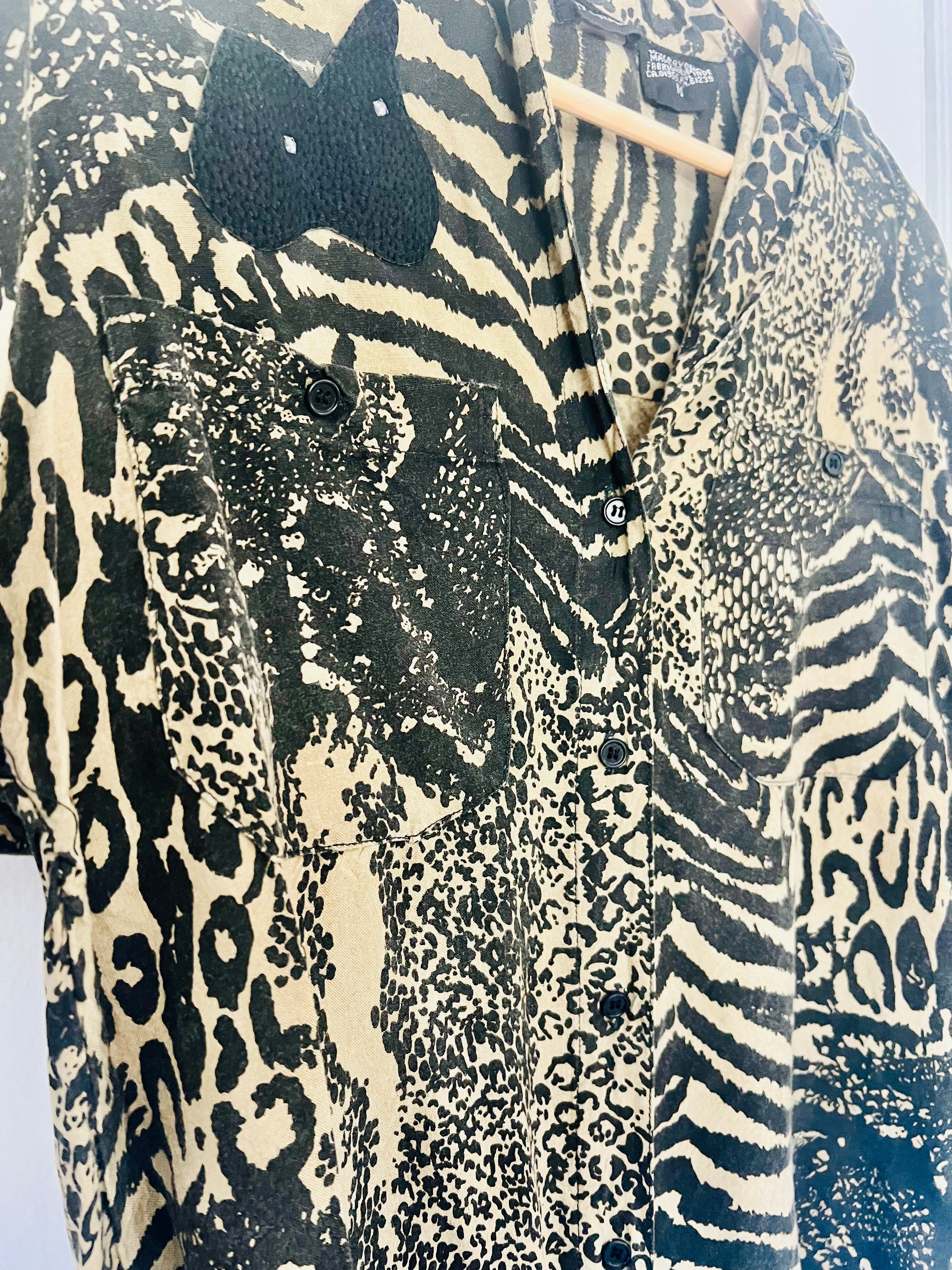 80s Wild Jungle Print Button Up (M)