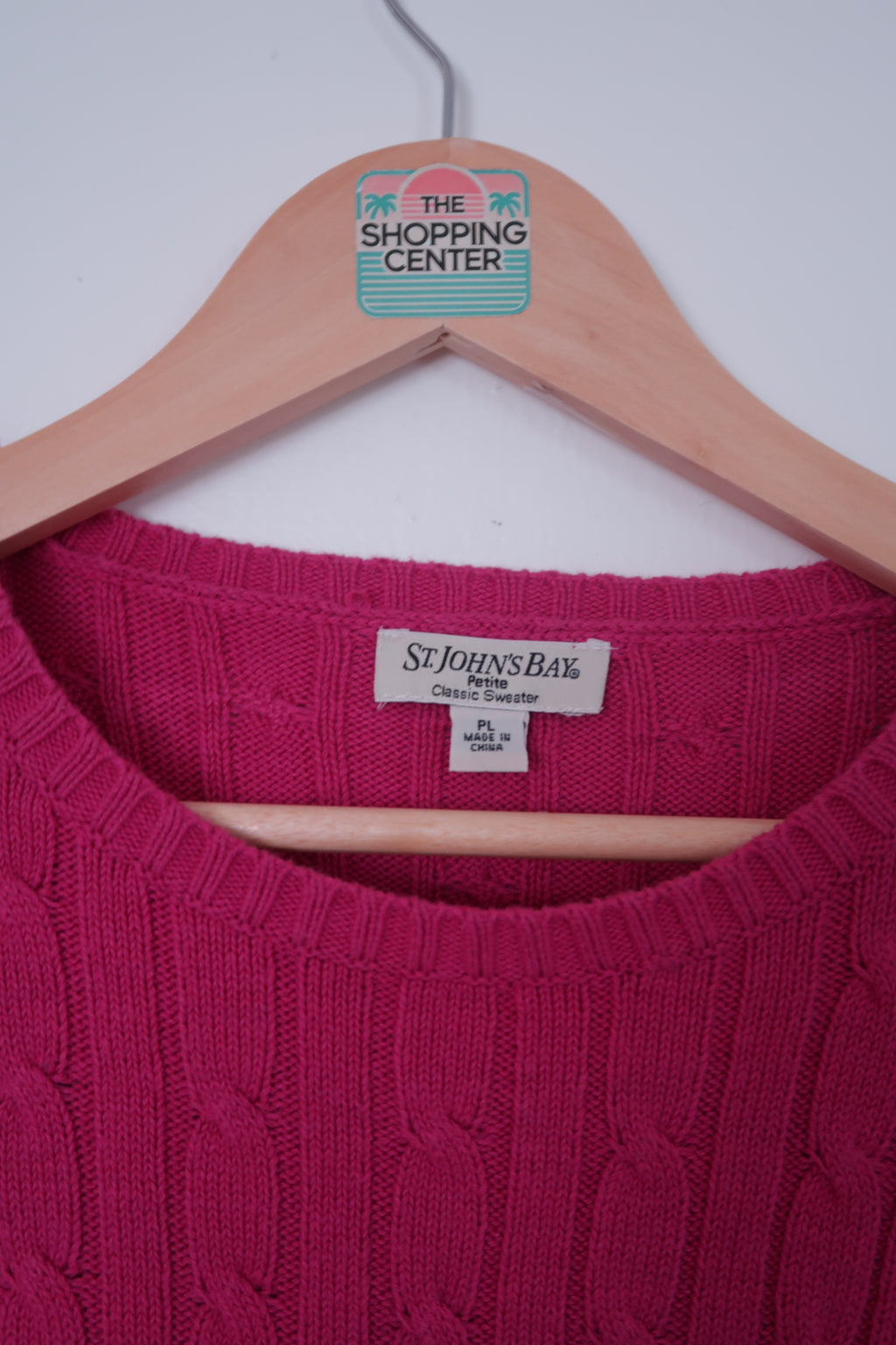 2000s Classic Cable Knit Sweater
