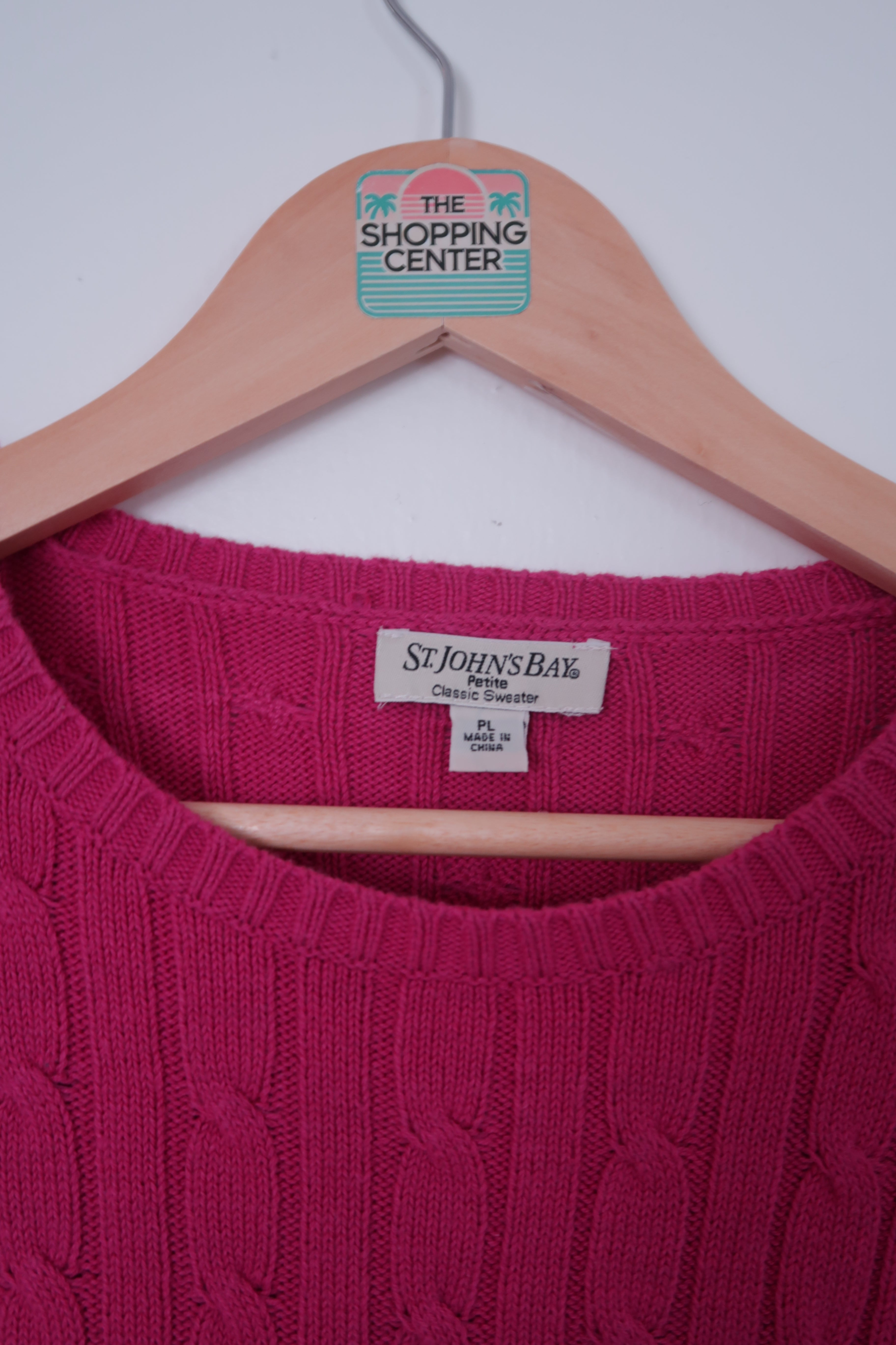 2000s Classic Cable Knit Sweater